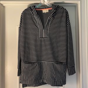 Hello Day navy and white tunic